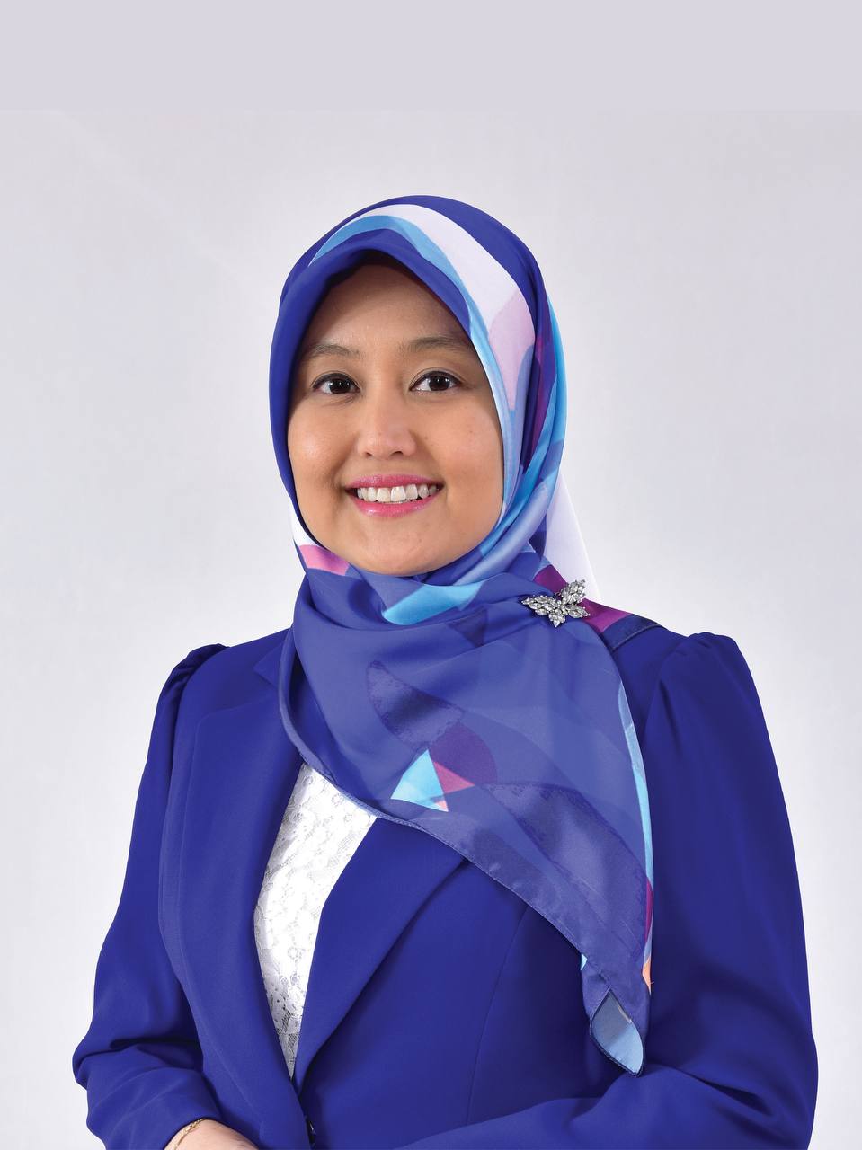 Portrait of Mdm Rahayu Mahzam