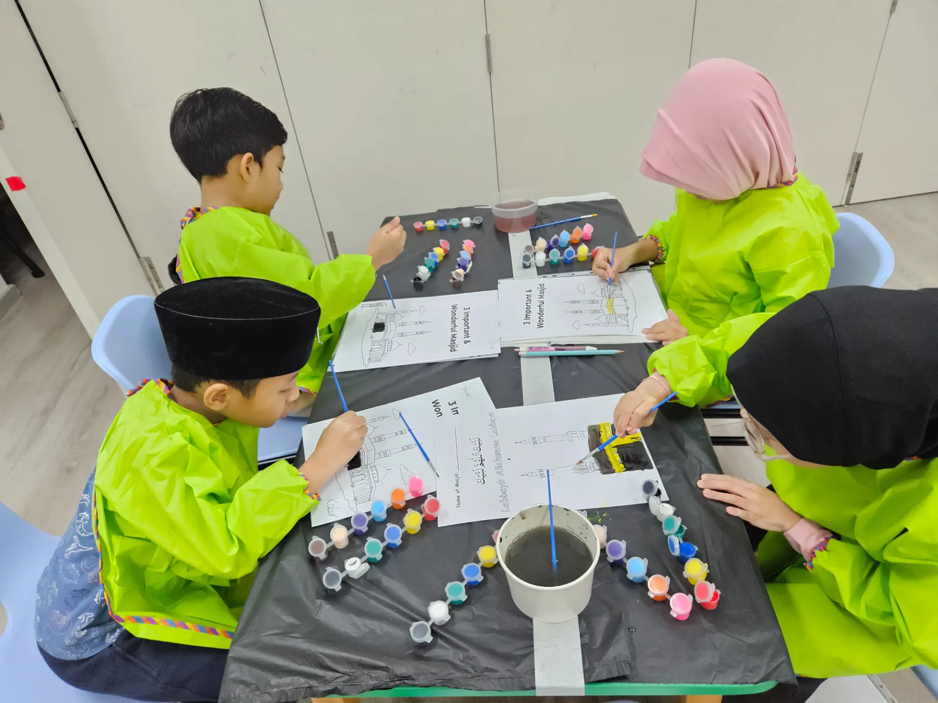 Children learning solat at Prayer Power